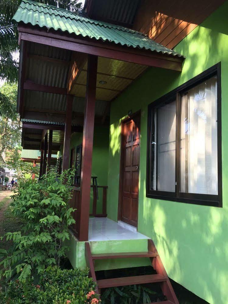 Lanta Sabai Hotel & Bungalows Ko Lanta Exteriör bild